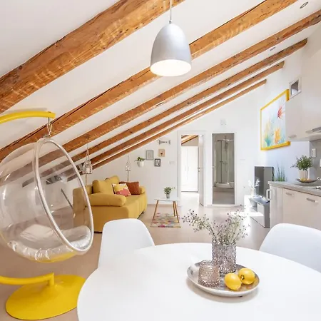 Fran Center Apartman Póla