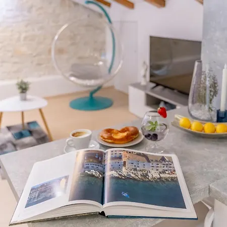 Fran Center Apartman Póla