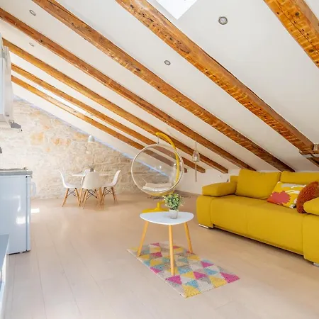 Apartment Fran Center