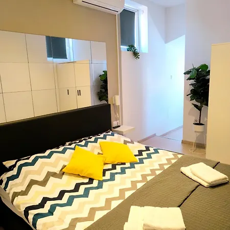 Fran Center Apartment Pula